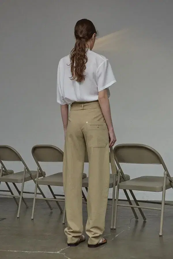 Lowclassic stitch belt pants